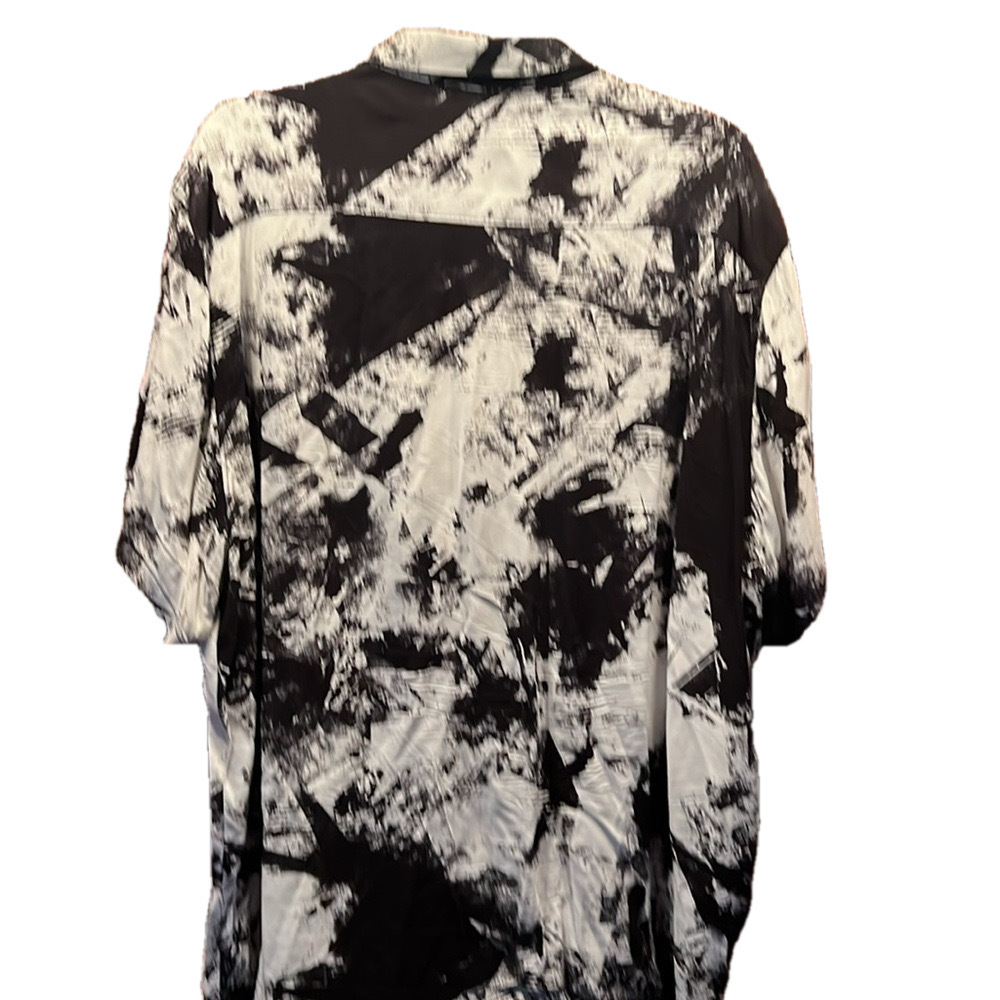 No Boundaries Button Shirt, SZ 2XL, NWOT, PTP 27”, L 30”, Dark Navy Blue/White - Picture 3 of 8